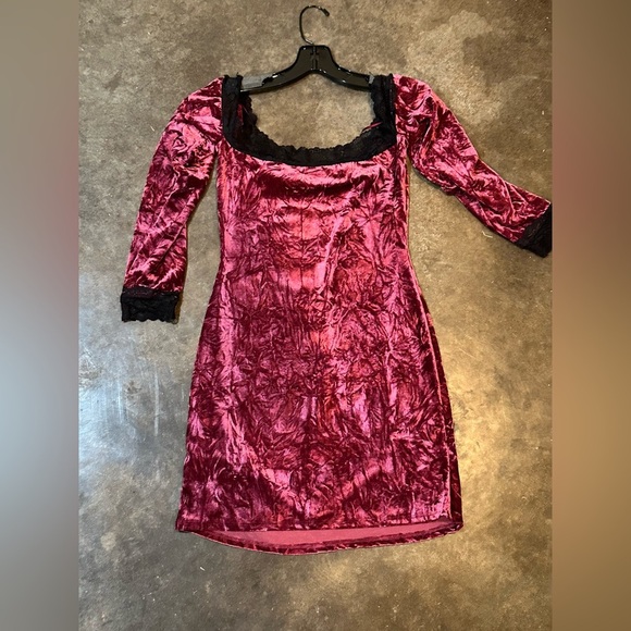 Kimchi Blue Ryder Velvet & Lace Mini Dress 90’s Vampire Urban Outfitters Med - Picture 8 of 9